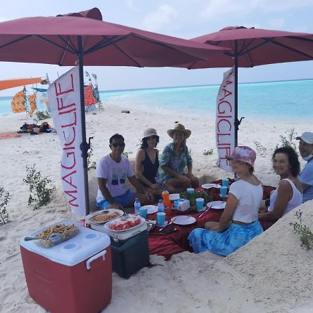 Magiclife Guesthouse Felidhoo Exterior photo