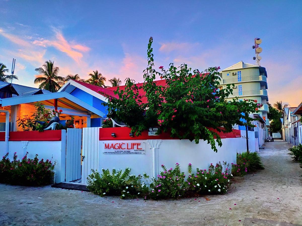 Magiclife Guesthouse Felidhoo Exterior photo